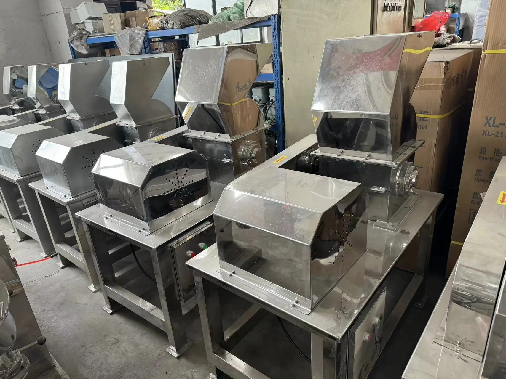 Mesin Penghancur Daun Teh Biskuit dari Baja Tahan Karat Mesin Pemotong Daun Teh Penghancur Kasar Herbal Hibiscus