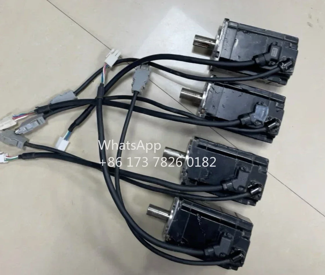 Б/у серводвигатель SGM7J-04AFC6S 400 Вт