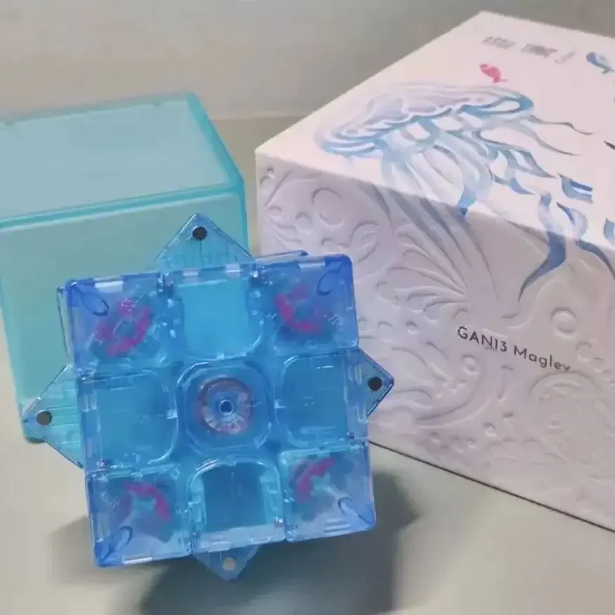 Gan13 Maglev Youlan إصدار محدود المكعب السحري صغير شفاف أزرق شفاف 3x3x3 GAN13 Maglev Coloré مكعب قابل للجمع