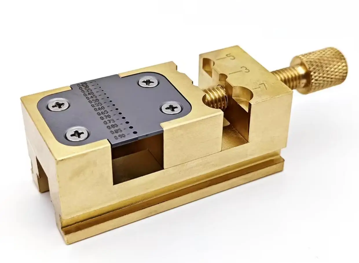 Precision Watch Repair Desktop Fixed Seat Pointer Table Vice Pointer Tube Clamp Manual Vise Copper Watch Repair Tool