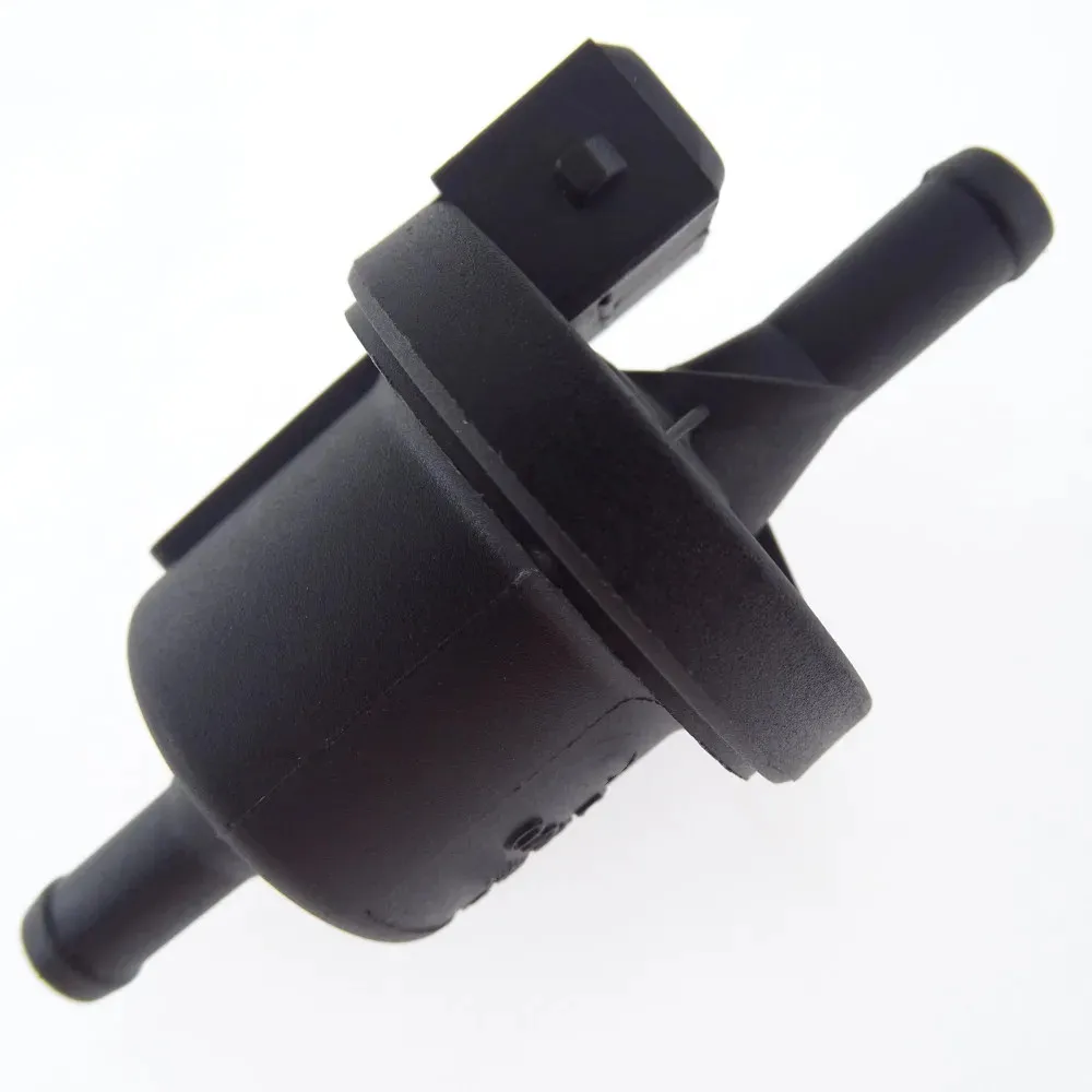 Zawór odpowietrzający karnisza paliwa / zawór odpowietrzający do A4 S6 A8 TT RS6 Passat B5 B6 Golf MK4 Beetle Bora Jetta 077133517C