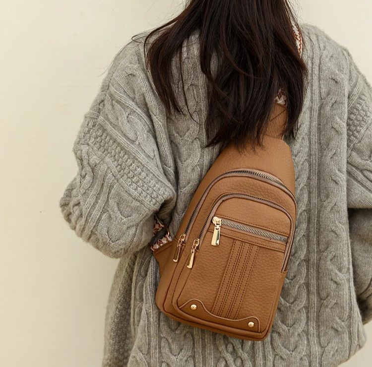 pu leather retro crossbody women's chest bag, large capacity, multiple pockets, multi-functional crossbody bag