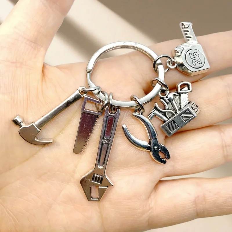 Screwdriver Wrench Pliers Saw Toolbox Keychain, Durable Men's Key Ring, Perfect Father's Day Gift for Architect Engineer Handyma