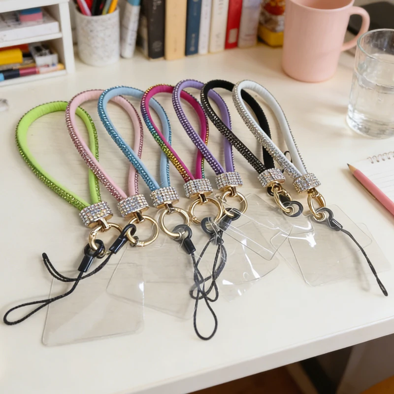 Handy-Charm-Lanyard, luxuriöser Strass-Handgelenk-Schlüsselanhänger, hochwertiges, mit Diamanten besetztes Armband, verstärktes Handy-Schnurband