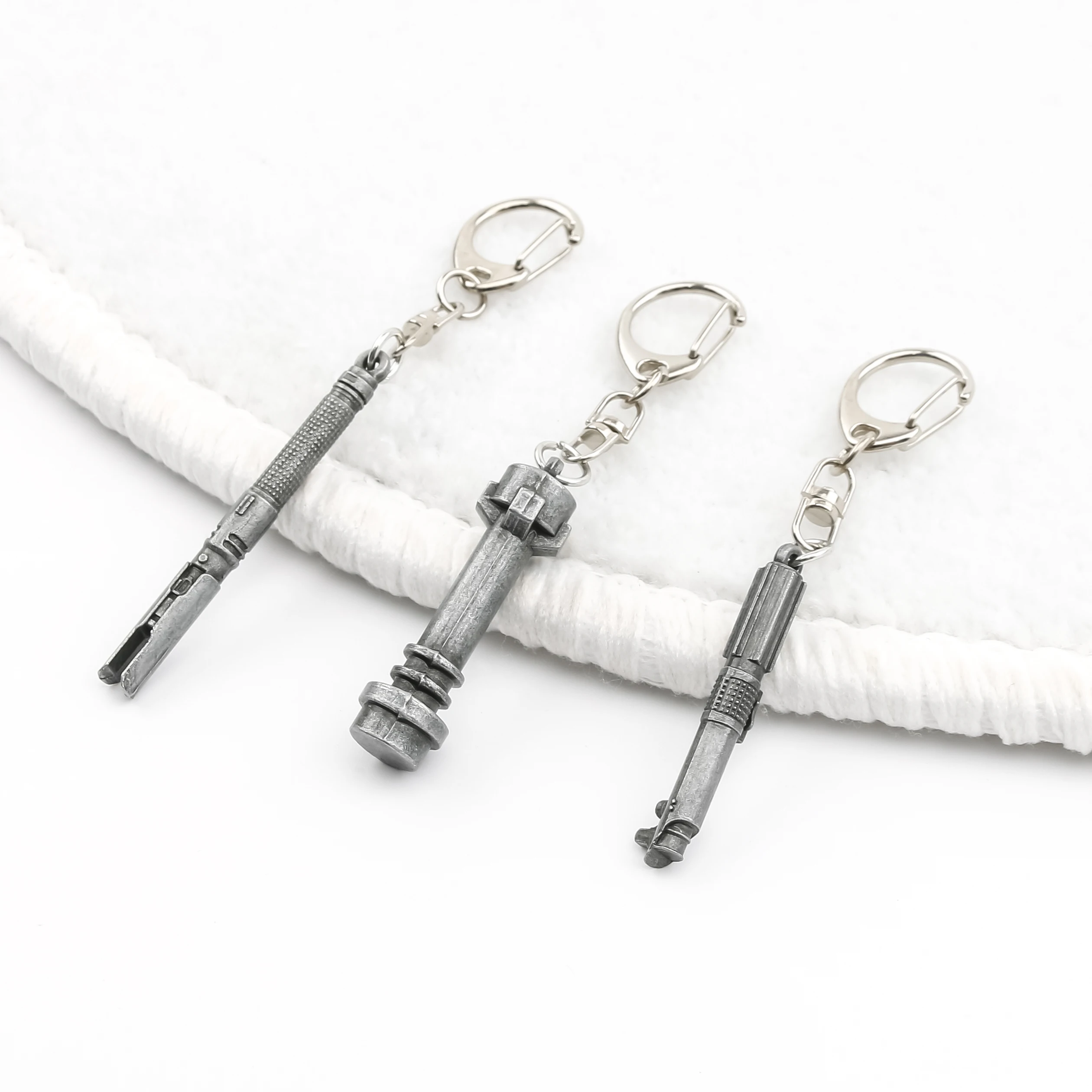 TXQSABER Spada Laser MINI, Collana con Spada Laser, Ciondolo Spada Laser Jedi per Duelli Intensi, Accessori e Componenti, Giocattoli Cosplay per Adulti