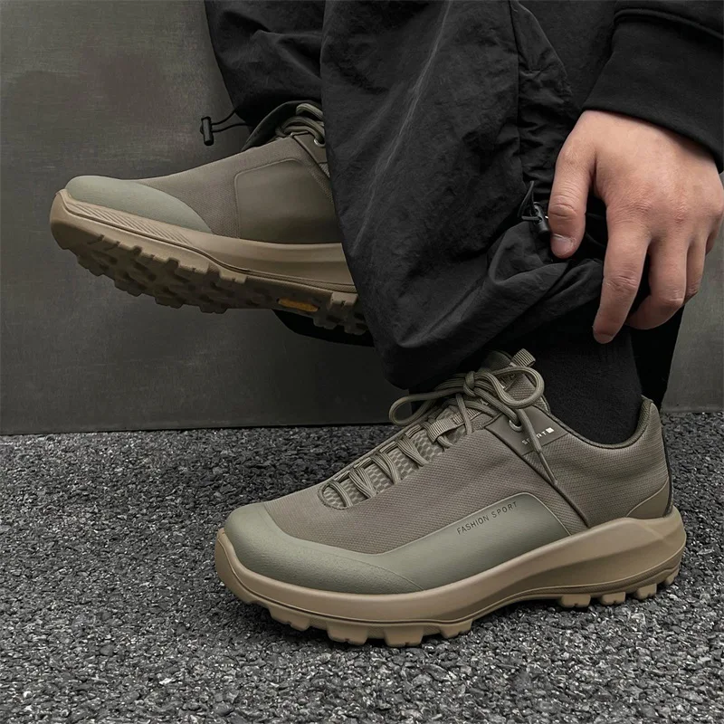 

Fashionable Men's White Sella Sneakers For Outdoor Activities Lightweight Canvas EVA Shoes For Daily Wear Or Travel Use
