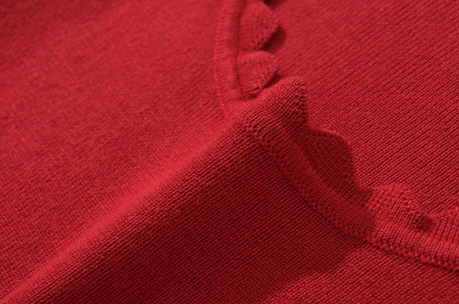 3 ألوان ربيع الخريف موجة خط س الرقبة الحياكة طويلة الأكمام ارتداءها للمرأة بذلة قصيرة الخصر النحيف السروال القصير بلايسوت الأسود