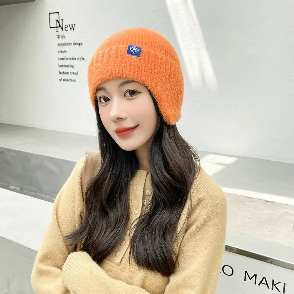 Outdoors Knitted Winter Flower Windbreak Snowflake Korean Beanies Hats Hat With Earflaps Women Bomber Hats Ear Muff Caps