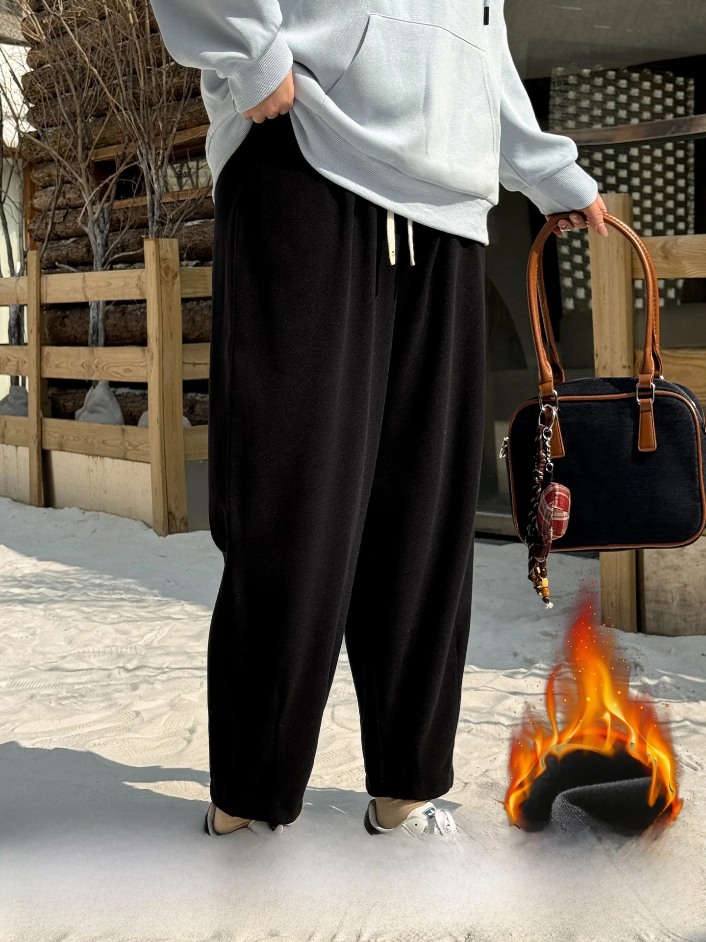 

Large Size Women's Casual Star Patterned Elastic Waist Sweatpants Comfortable Loose Fit High Waist Polyester Fiber Spring Wear