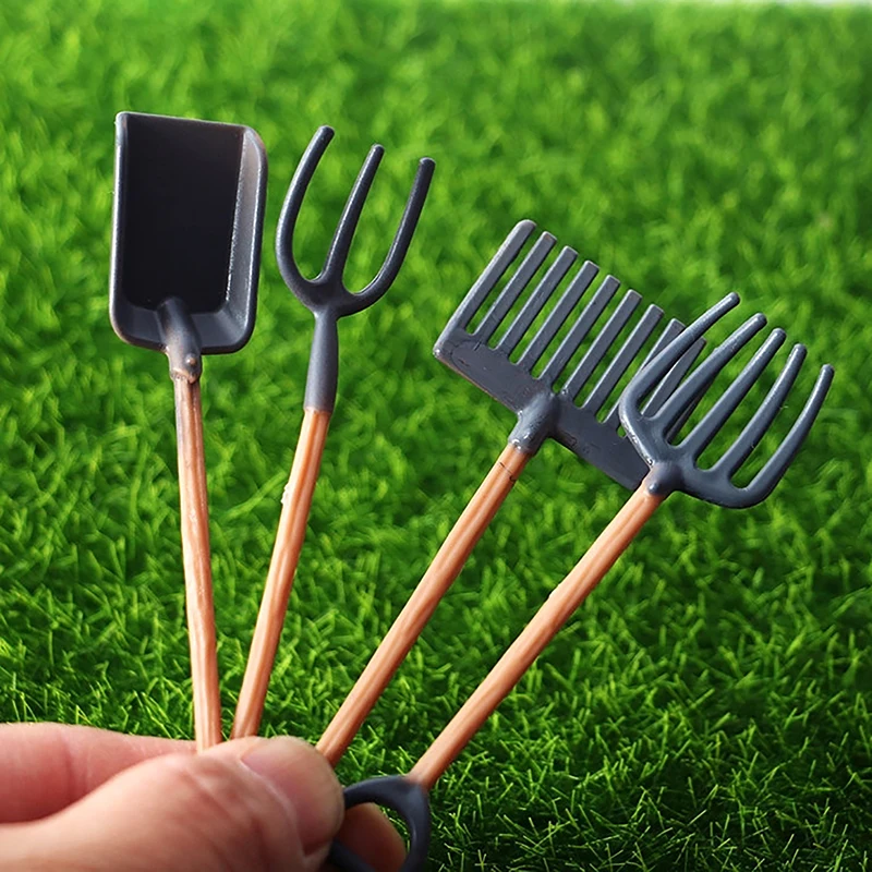 Dollhouse Miniature Gardening Tools, Pá e Rake Model, Acessórios de decoração, Brinquedos infantis, 1:12, 4 peças por conjunto