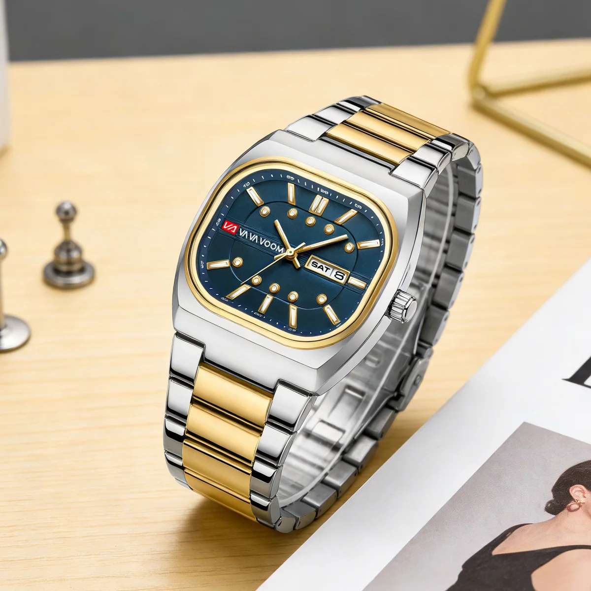 Square New Unique Design Steel Hot Selling Quartz Watches Men 40mm Movement Analog Diving Series Clock Top Watch for Men Reloj view 3