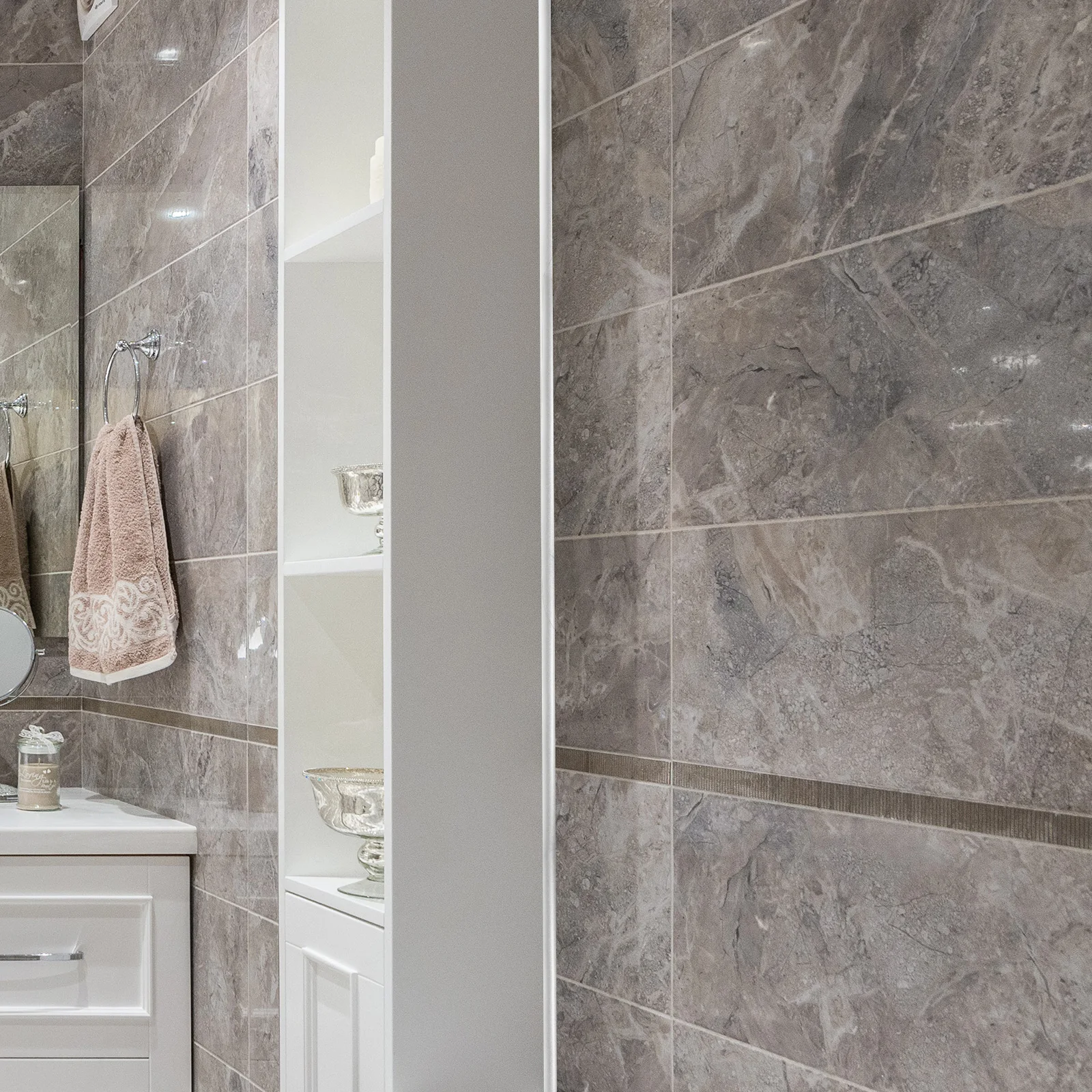 

Wallpaper Edges Trim Molding Peel and Stick Self Adhesive Edging Moulding Corner Wash Basin Pvc Flexible