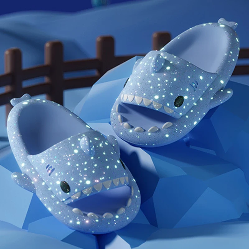 Women Luminous Starry Sky Cartoon Shark Shape Femlae New EVA Slippers Couple Home Platform Cartoon Beach Sandals Chaussure Femme