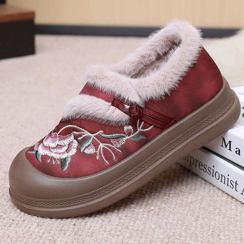Winter Women Old‑Beijing Cloth Shoes Embroidered New‑Chinese Hanfu Cotton Shoes Furry Fleece‑Lined Warm Non‑Slip Soft‑Sole Casua