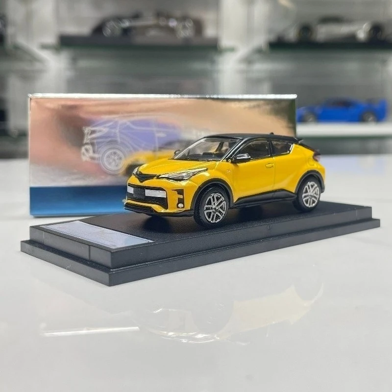 FOR DCT Toyota - CH-R 1:64 - Simulation high-end alloy car model collection item decorative gift