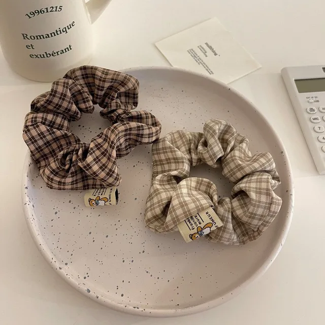 Brązowy kolor kraty Scrunchies kobiety dziewczęta modne akcesoria do włosów studentka elastyczne opaski do włosów Cartoon kucyk Holder