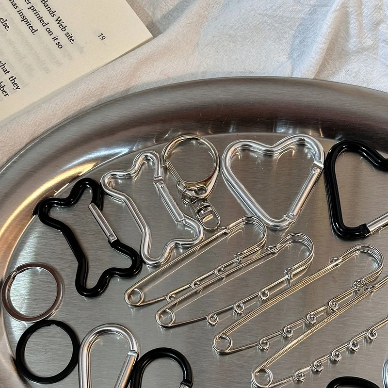 2/3PCS Backpack Camping Hiking Traveling Accessories Metal Outdoor Star Shaped Spring Locking Carabiner Clip Keychains