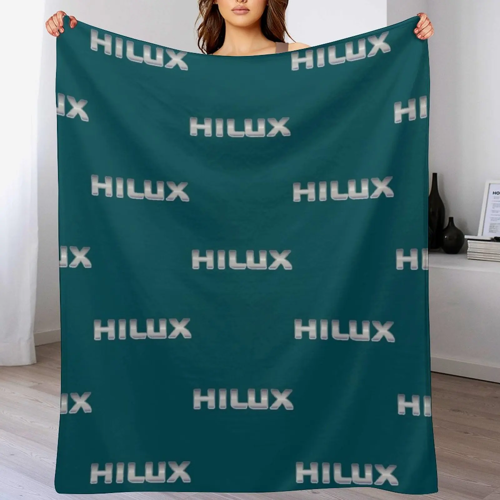 

Toyota Hilux Logo Throw Blanket Retros Nap Blankets