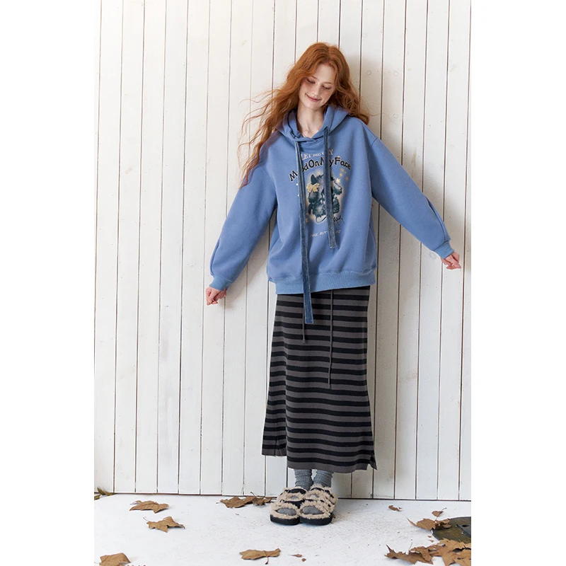 ELFSACK Women's Striped Midi Skirt with Heart Embroidery, Casual Drawstring Waist Skirt, Cozy Daily Straight Bottom