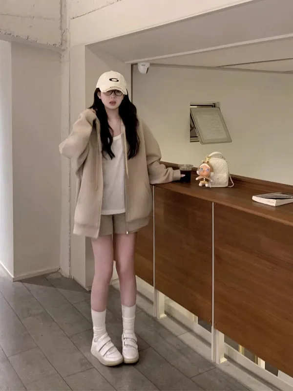 

Elegant Lazy Style Color Hoodie Women's Fashion Set Autumn 2025 Slim Fit Casual Shorts Two-Piece Set High Waist Short P...