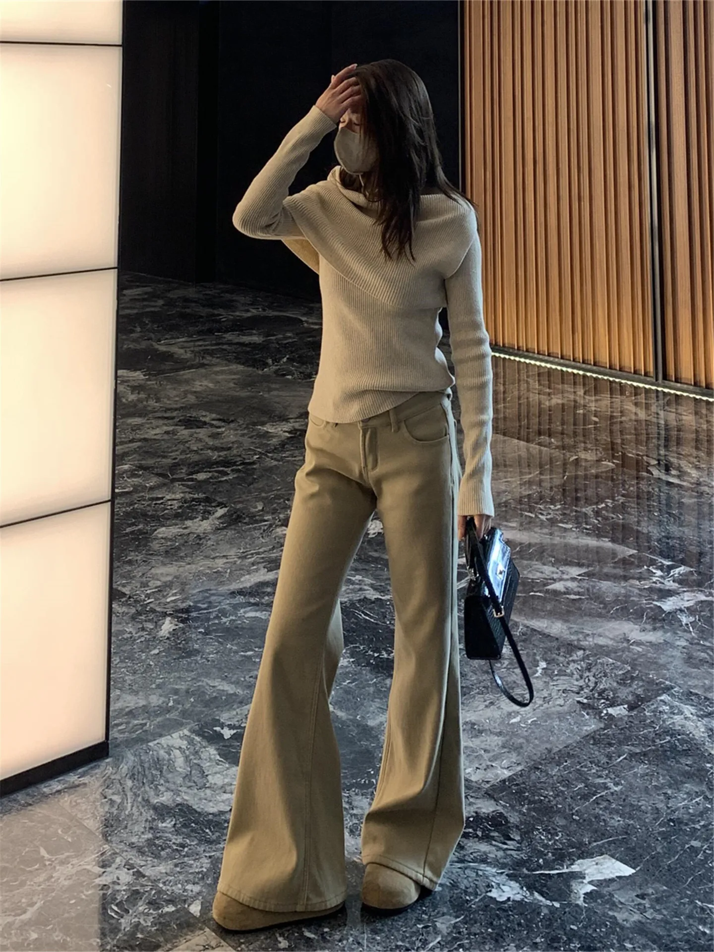 

Retro Khaki Low Waist Flared Jeans Women's Loose Drapey High Waist Extended Long Sexy Wide Leg Pants Casual Cotton Denim