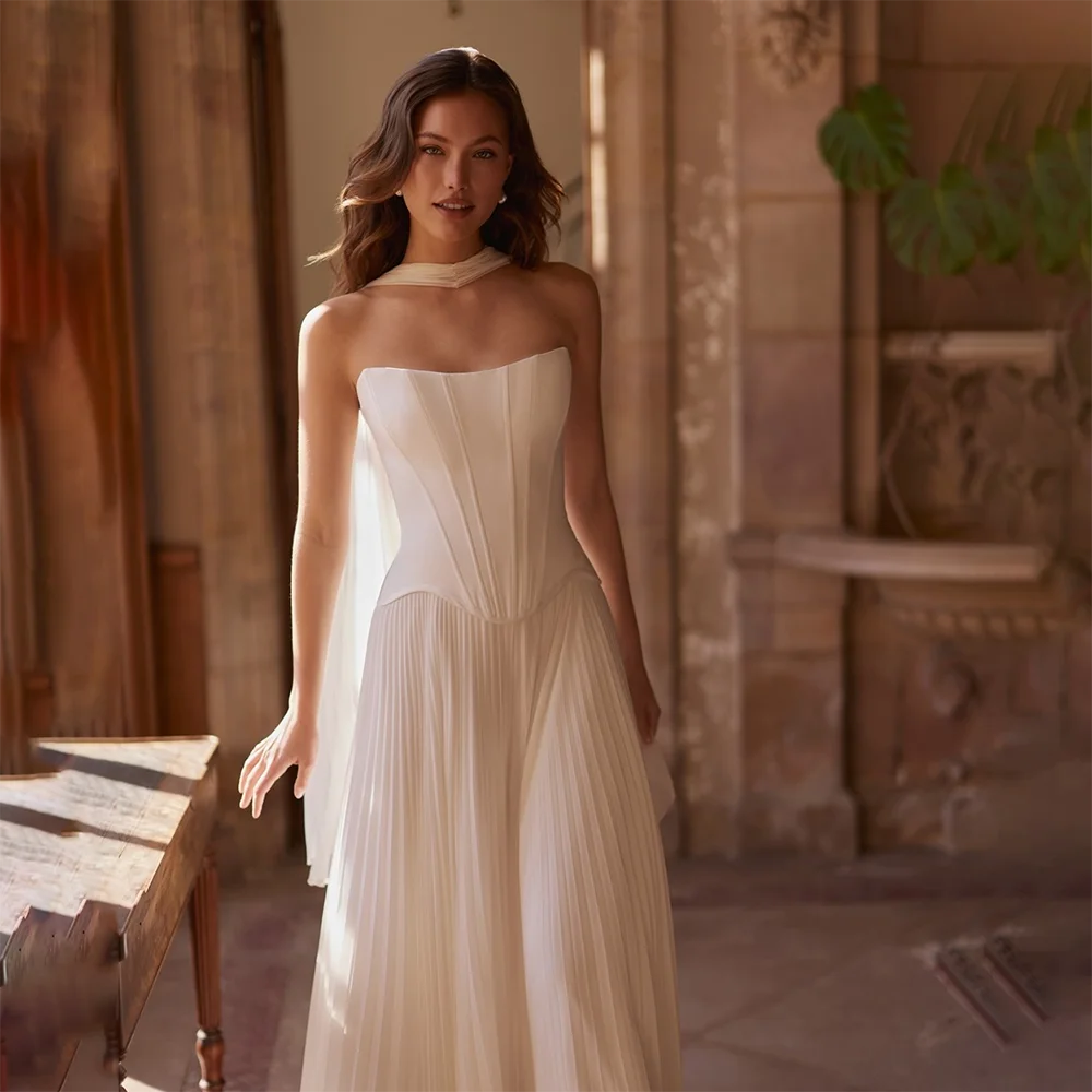 Elegant White Bridal Gown Strapless Pleated Skirt Corset Back A Line Floor Length Wedding Dress for Bride with Scarf Customized