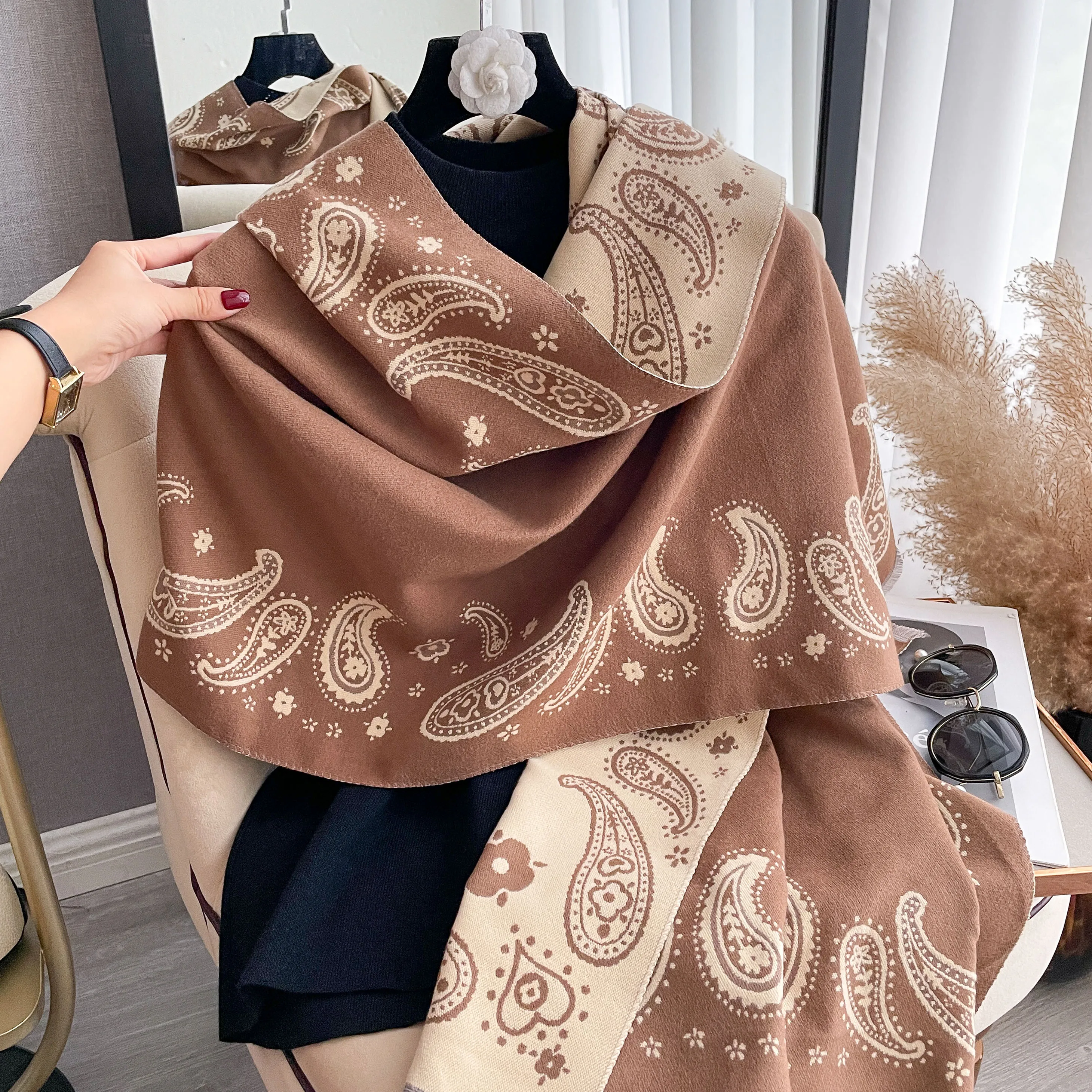 New Paisley Print Cashmere Scarf Women Thick Winter Warm Luxury Shawl Wraps Bufanda Female Pashmina Blanket Travel Poncho Stoles