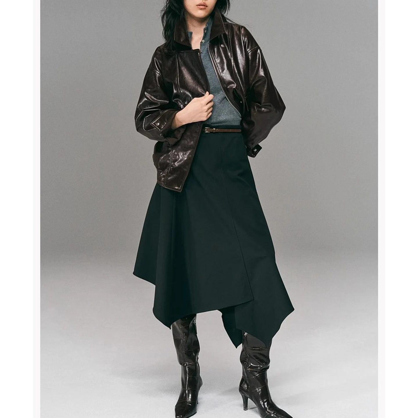 เสื้อโค้ทหนังเคลือบผู้หญิงสไตล์อเมริกัน แขนยาว ปกพับได้ รุ่นใหม่ล่าสุดสำหรับฤดูใบไม้ร่วงและฤดูหนาว