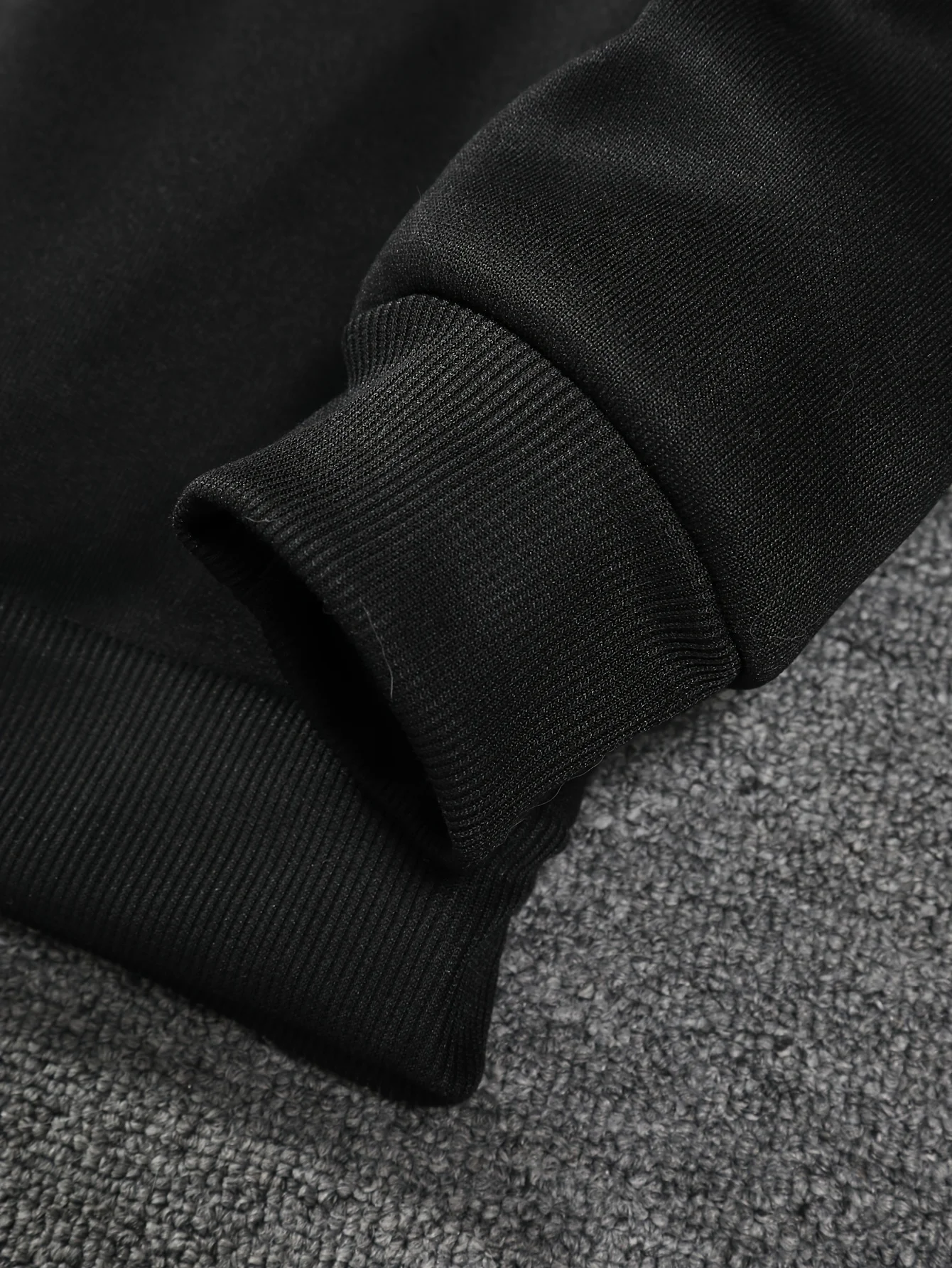 Black round Neck Sweatshirt Men's Casual Fashion Solid Color Sporty Loose Fit Spring Autumn Wear for Teenagers And Adults image 5