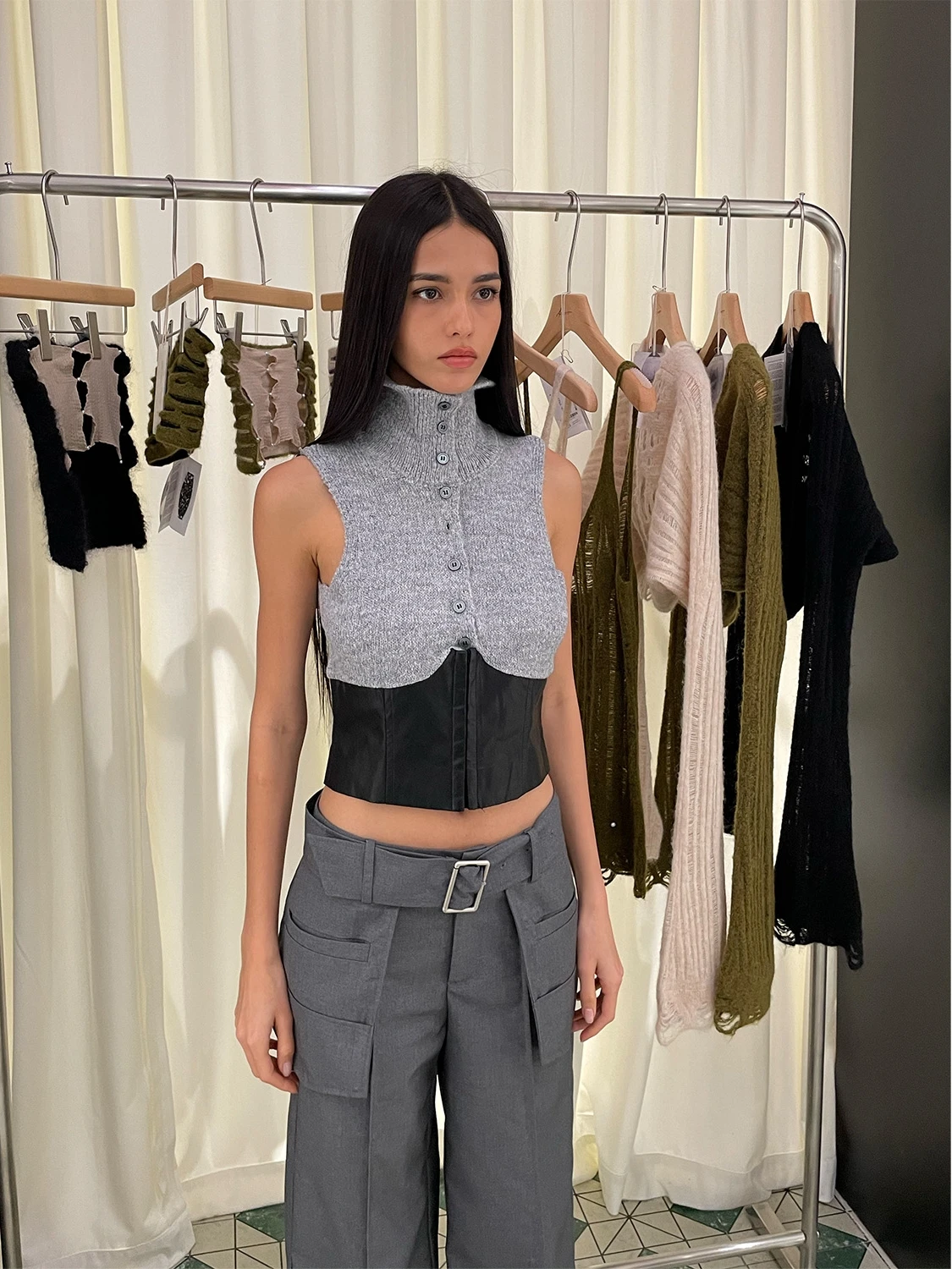 

Жилет BabesoQjoint из трикотажной ткани с кожаной отделкой, модный, с воротником, из смесовой ткани (полиэстер/шерсть), осень 2023, женский