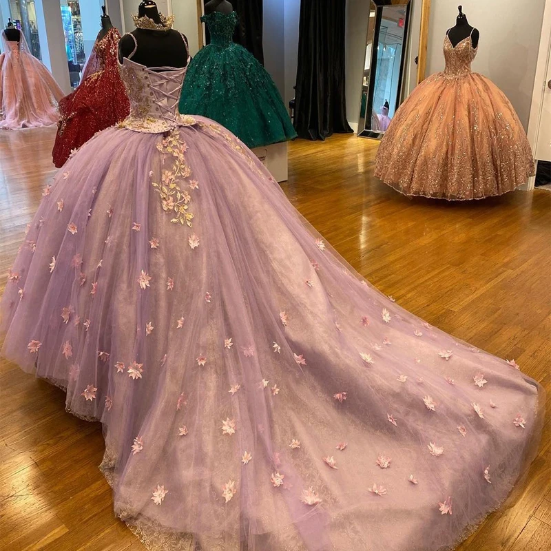 Iridescent Luxury Ball Gown Spaghetti Strap Beading Train Sweet 16 Girl Party Dress Quinceanera Dresses Vestido De 15 Anos