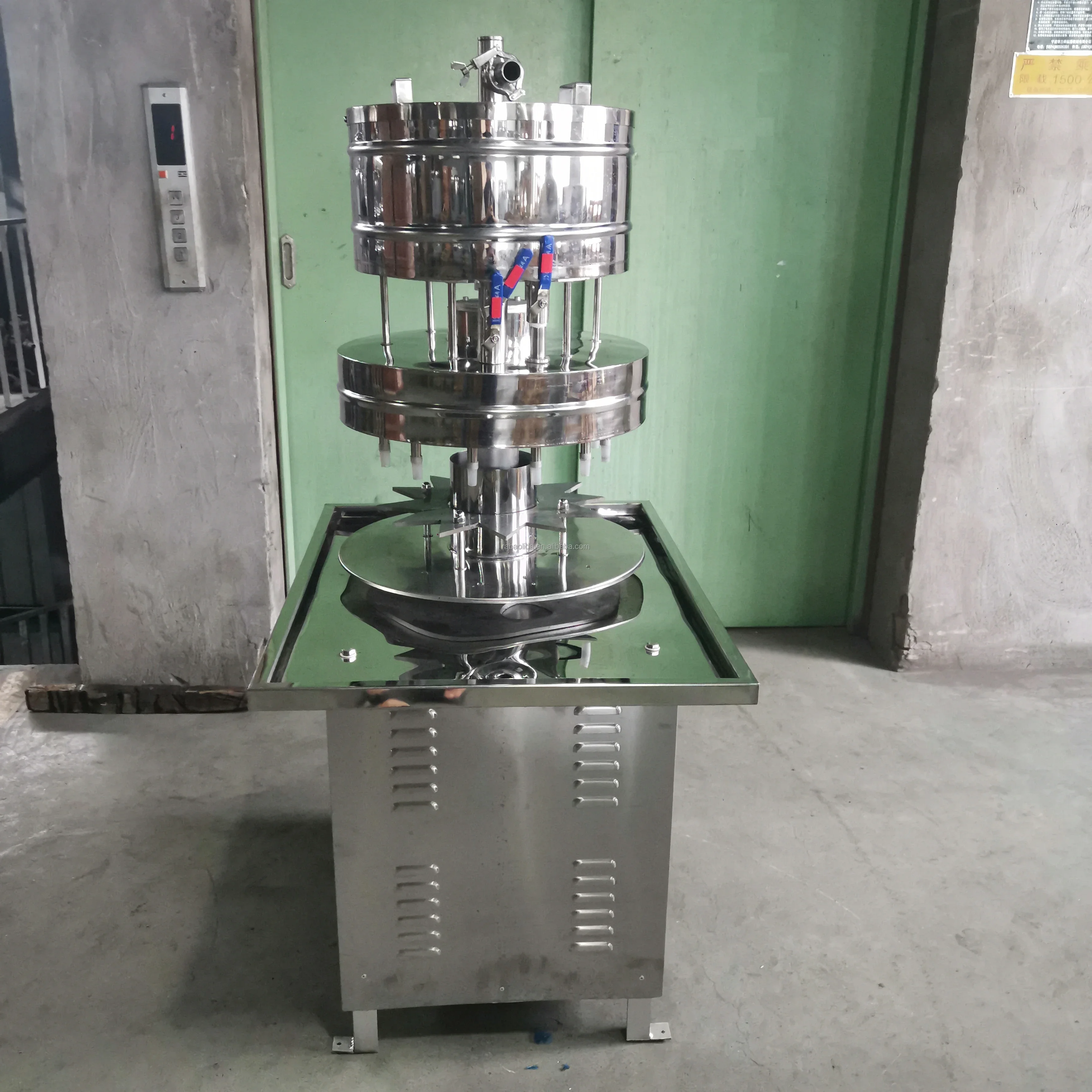 Automatic Small beverage liquid drink juice water pet plastic bottle filling and capping machine price