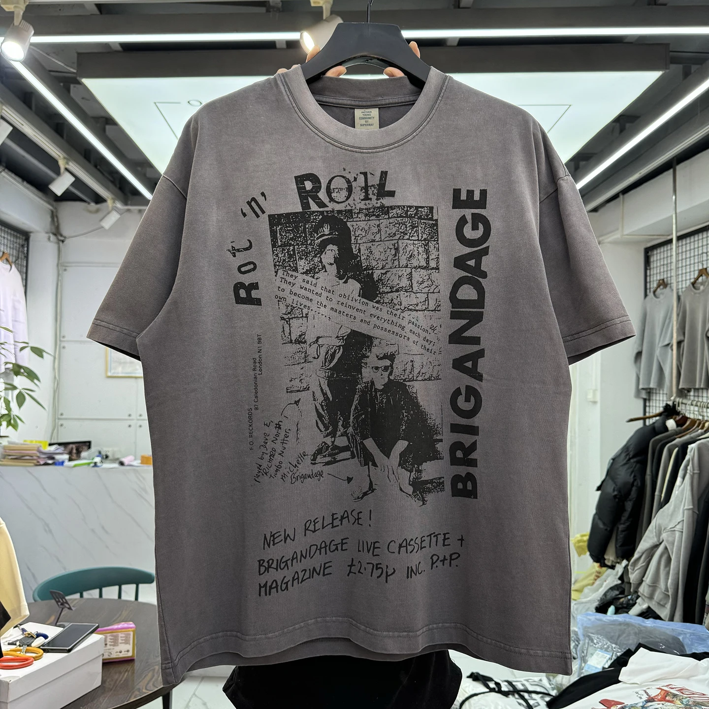 

Retro American Letter Print Short Sleeve T-Shirt Oversize Washed Unisex Casual Loose Top Cotton round Neck Pullover