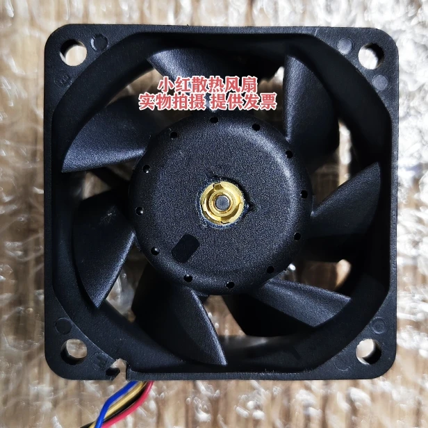 デルタエレクトロニクス AFB0612DH AX36 DC 12V 1.10A 60x60x25mm 4 線式冷却ファン