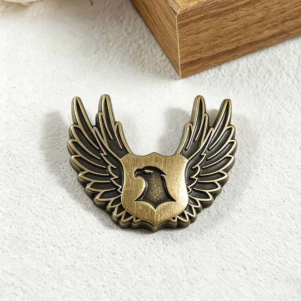 Air Force Flying Eagle Insignia Badge Vintage Classic Metal Brooch Eagle Wings Cloth Accessories Decoration Craft Gift