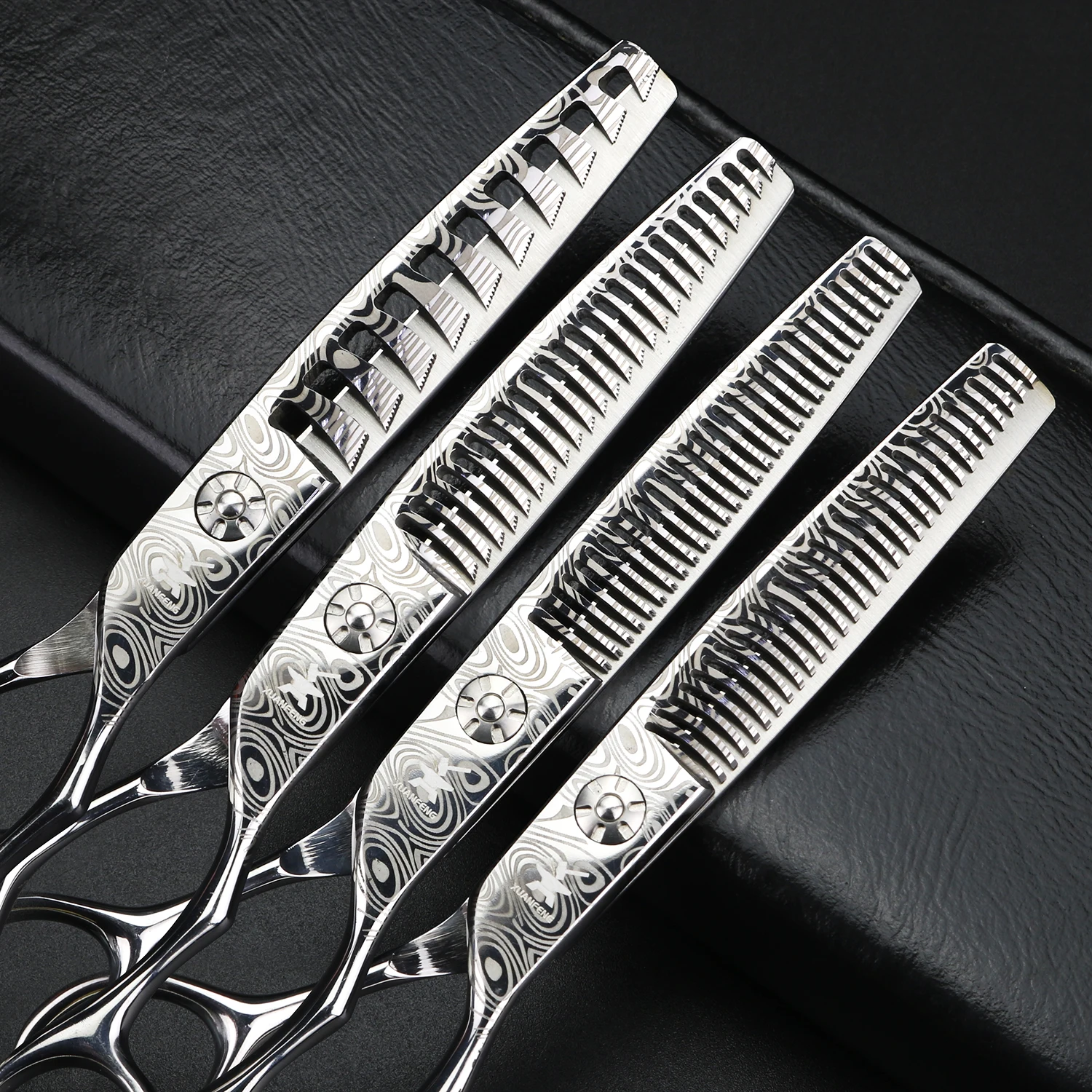 XUANTENG6-inch Damascus pattern hair scissors with different hair thinning amounts, barber styling tools