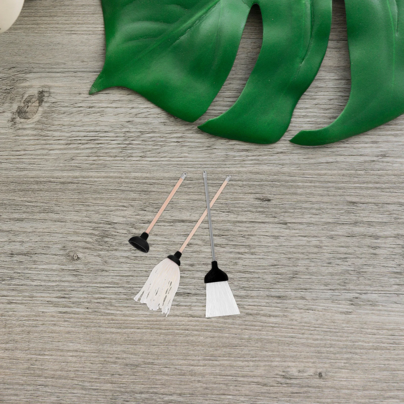 

3Pcs Miniature Cleaning Accessories Set Realistic Mop Broom Toilet Plunger Bathroom Supply for Dollhouse Decoration Role Playing