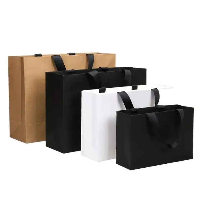 

17x25x8cm Black Paper bag Kraft Paper packaging Bag White Paper Handles bag Brown portable shopping bag for Gift clothing