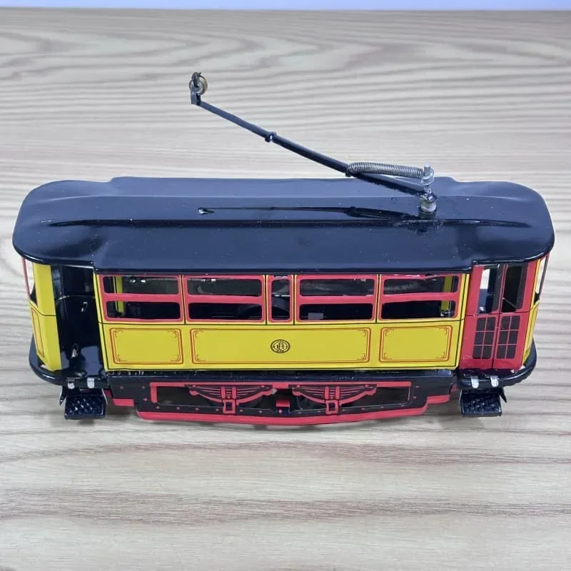 The Trolley Mechanical Toys Metal Tin Clockwork Toy Figures Model Kids Gift Adult Collection Retro Wind Up Toy