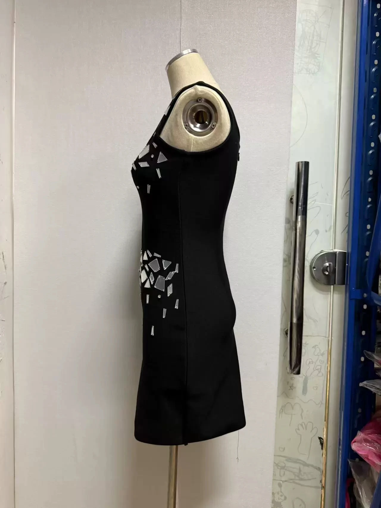 2025 neue europäische und amerikanische Frauen sexy Straps Tube Top Hüftlinse Cocktail-Verbandkleid Kleid-GZXX 1064