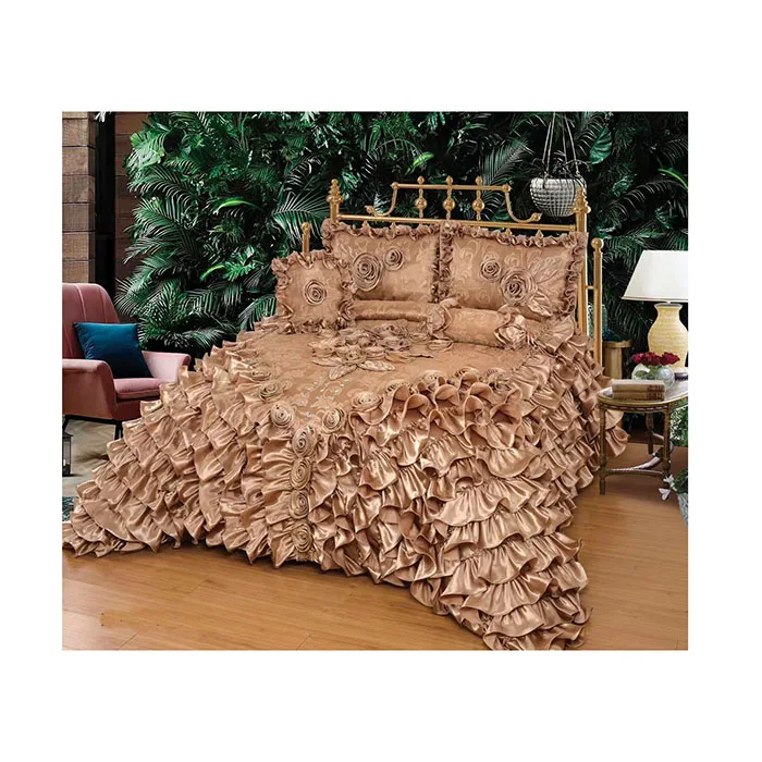 

Luxury Flower European High-grade Bedding Set 3 Sets of Bedding Arabian Wedding Bedding Set
