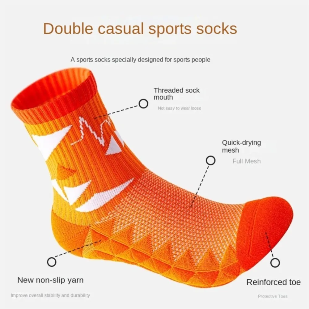 جديد الكبار جورب الرياضة طاقم فستان رياضي الرجال تشغيل الصيف المضادة للرائحة المهنية ماراثون منشفة أسفل كرة السلة B3W66