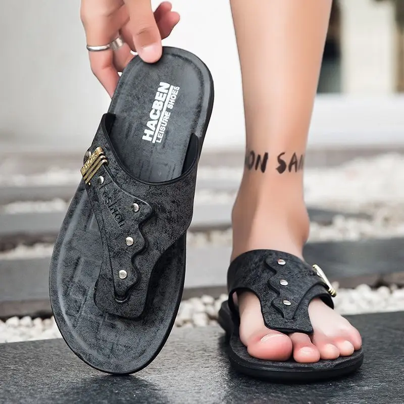 2026 Summer Men's Thong Sandals Trendy Flip Flops Thin Anti Slip PU Leather Beach Outdoor Casual Flat Bottom Slippers