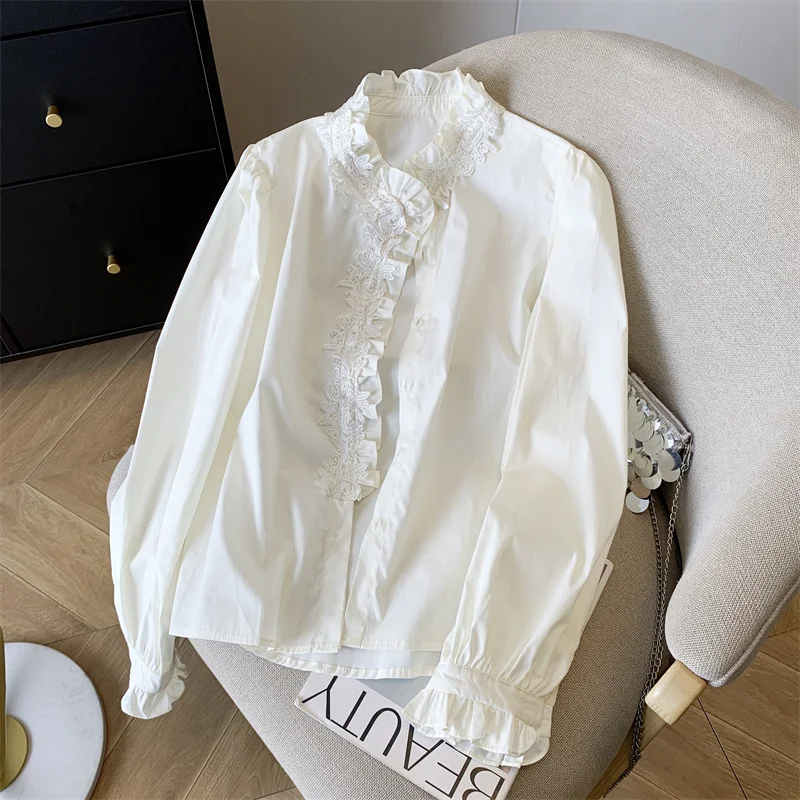 

Women's White Wood Ear Lace Splicing Shirt Elegant And Fashionable Casual Y2k 2000s French Long-Sleeved Design Shirt Loose Top