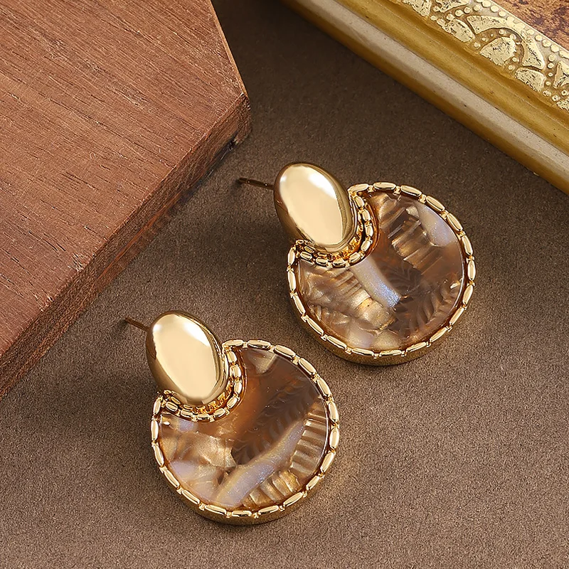Fashionable and exquisite blooming acetate geometric round earrings niche personality high-end commuter earrings for women
