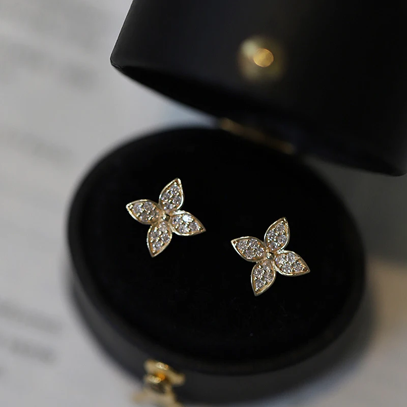 925 Sterling Silver Plated 9K Gold Cubic Zirconia Flower Stud Earrings Fashion Pierced Earrings Women's Wedding Party Jewelry