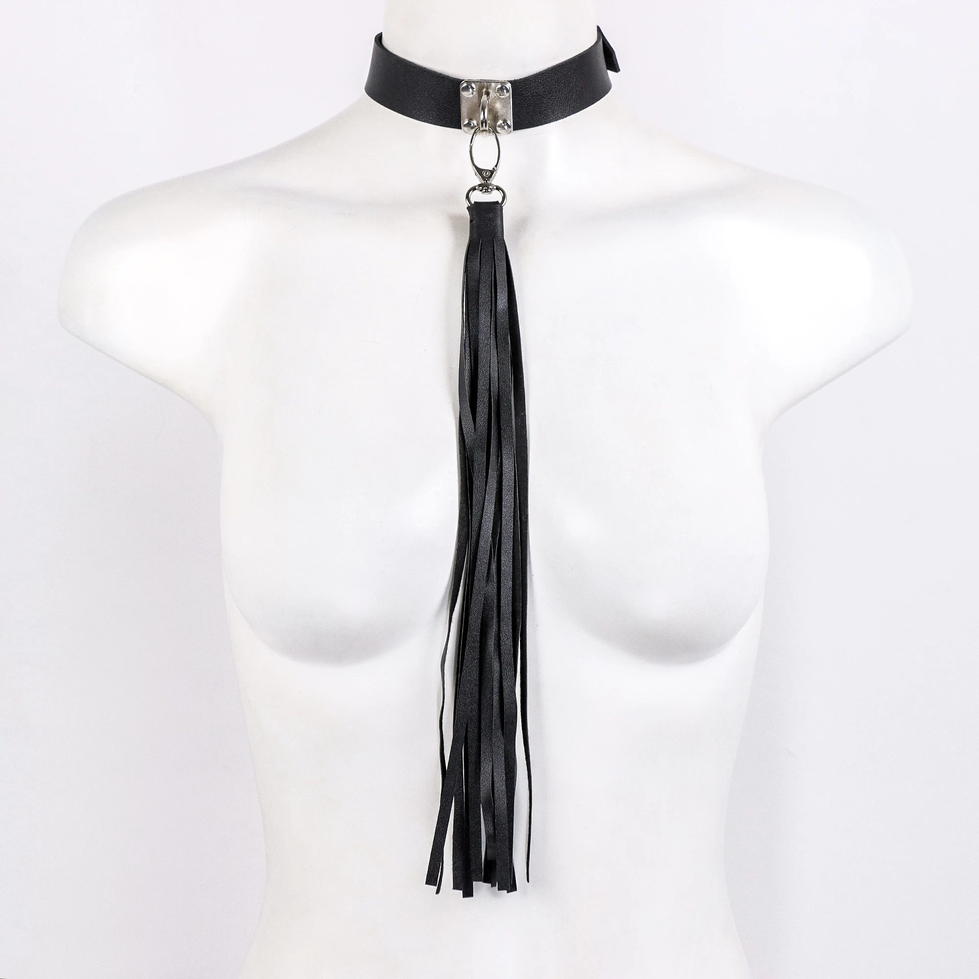 Women's Gothic PU Leather Choker Necklace - Adjustable, Minimalist Gothic collar for Halloween, Parties, Everyday