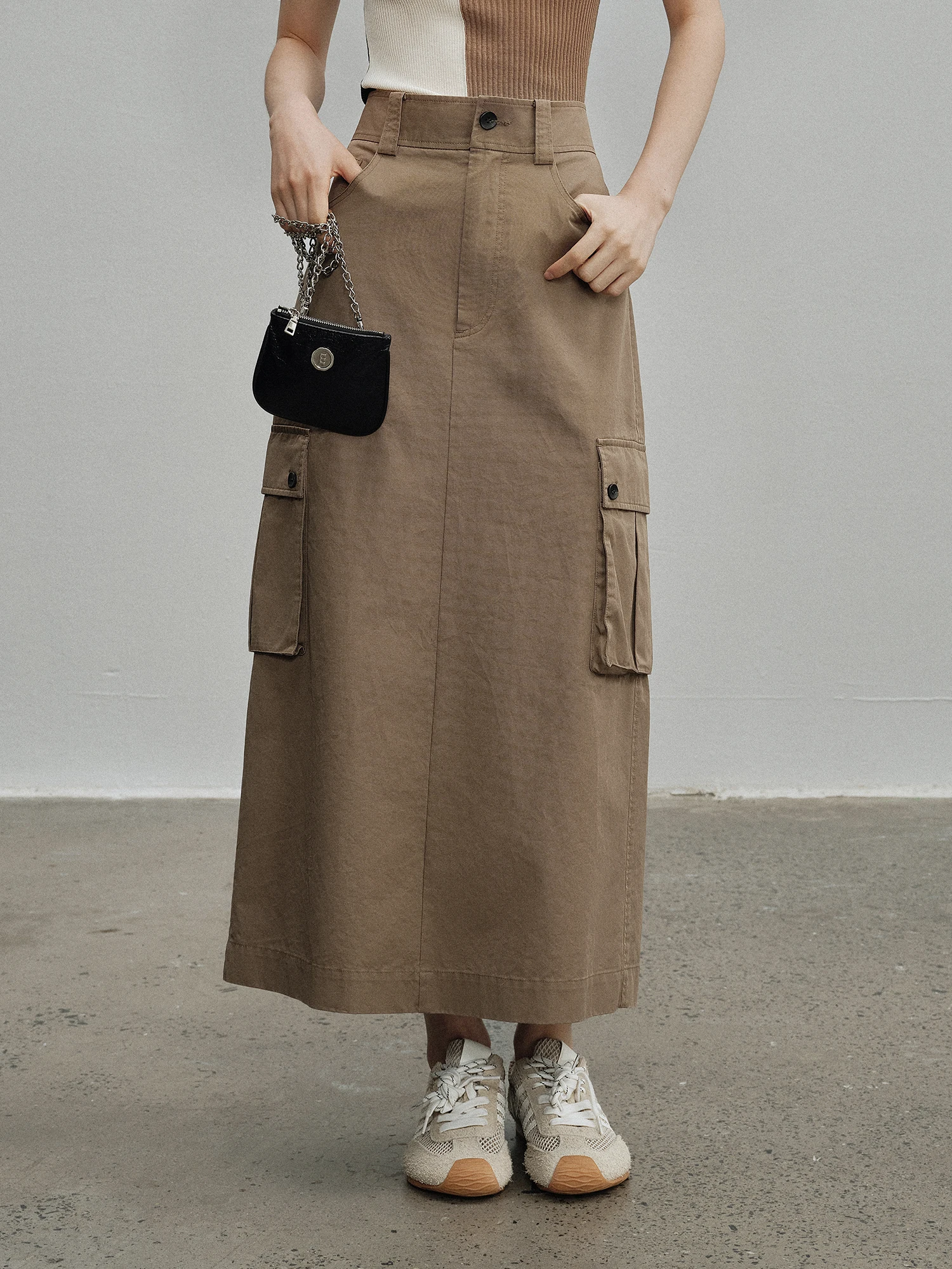 

Модная женская юбка А-силуэта средней длины, весна 2026, с высокой талией, из полиэстера, с карманами, прямого кроя, с разрезом сзади