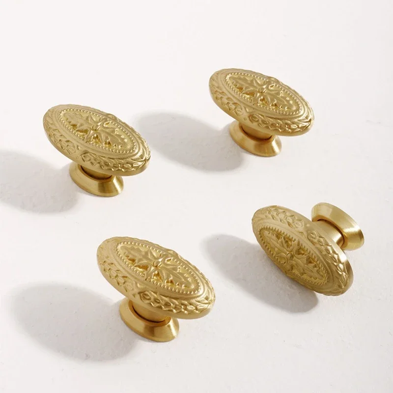 Einloch-Griff im chinesisch-nordischen Stil, runder Griff, leichter Luxus, goldfarben, französischer Stil, aus reinem Kupfer, für Möbel, Kleiderschränke, Schränke und Schubladen. – Detail 6