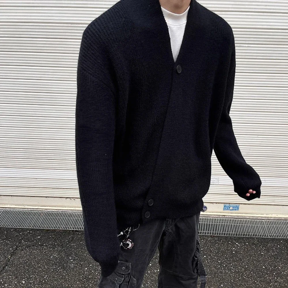 メンズセーター不規則なニットセータージェンダーレスダークスタイルストリートウェアキャンパスパフォーマンスシンプルな長袖トップユニセックス